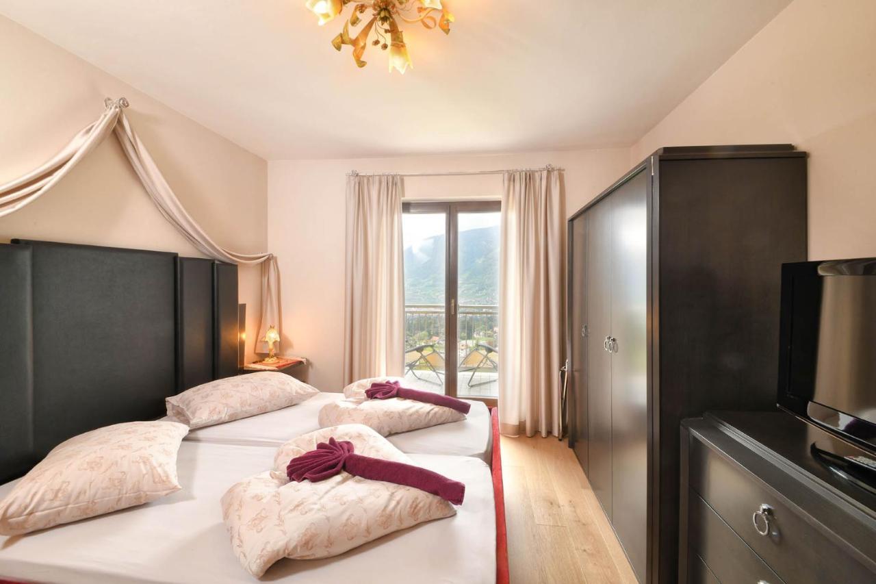 Comfort One-Bedroom Apartment south-west panorama