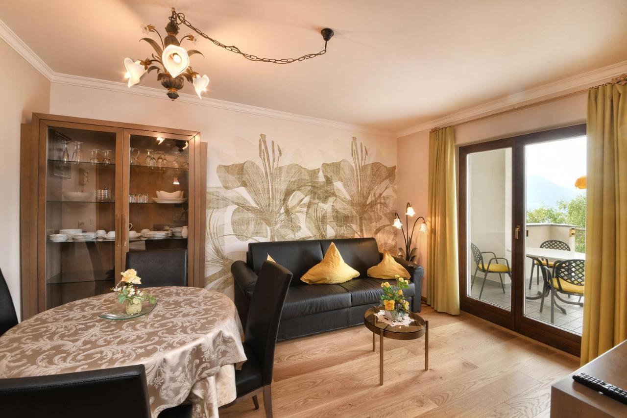 Comfort One-Bedroom Apartment south-west panorama