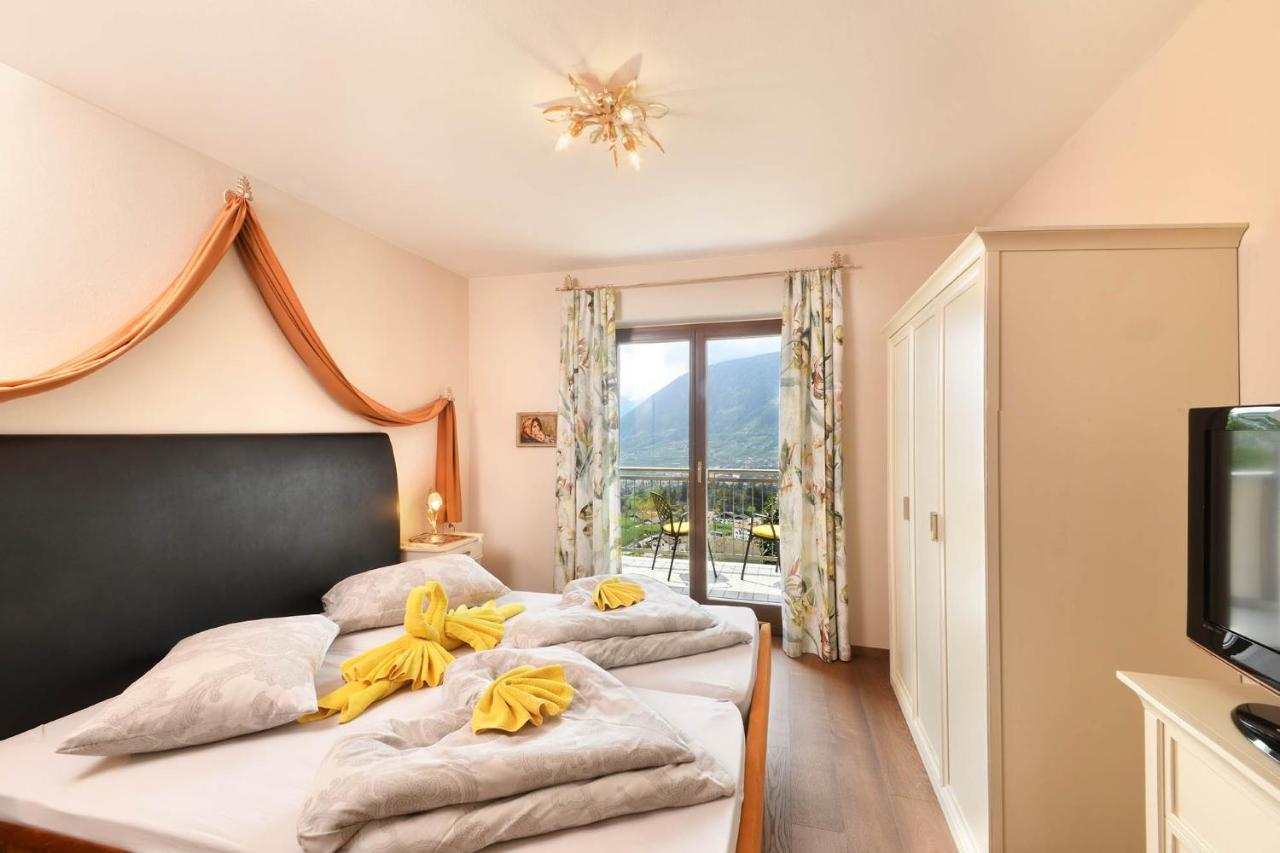 Comfort One-Bedroom Apartment south-west panorama