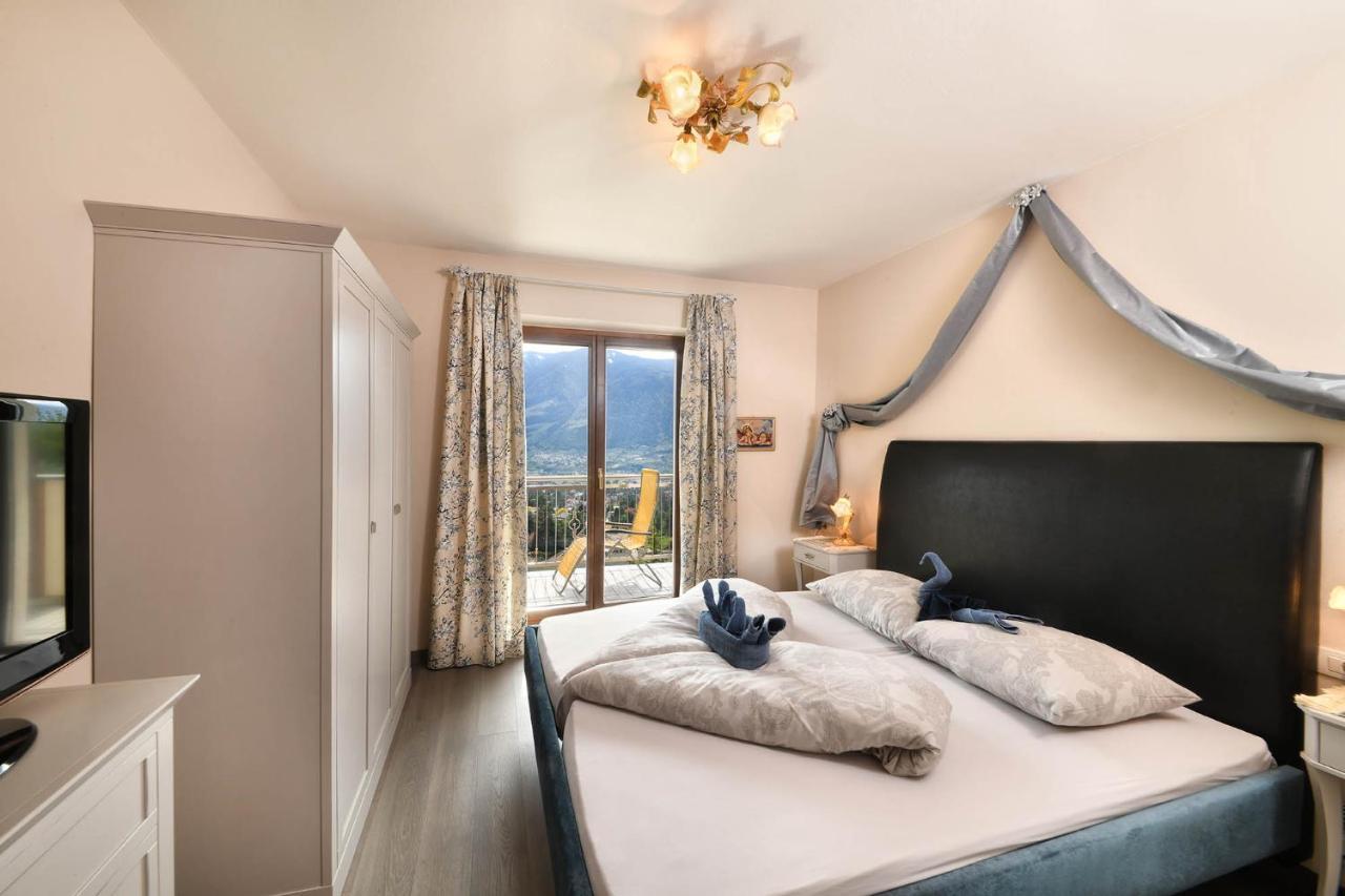 Comfort One-Bedroom Apartment south-west panorama