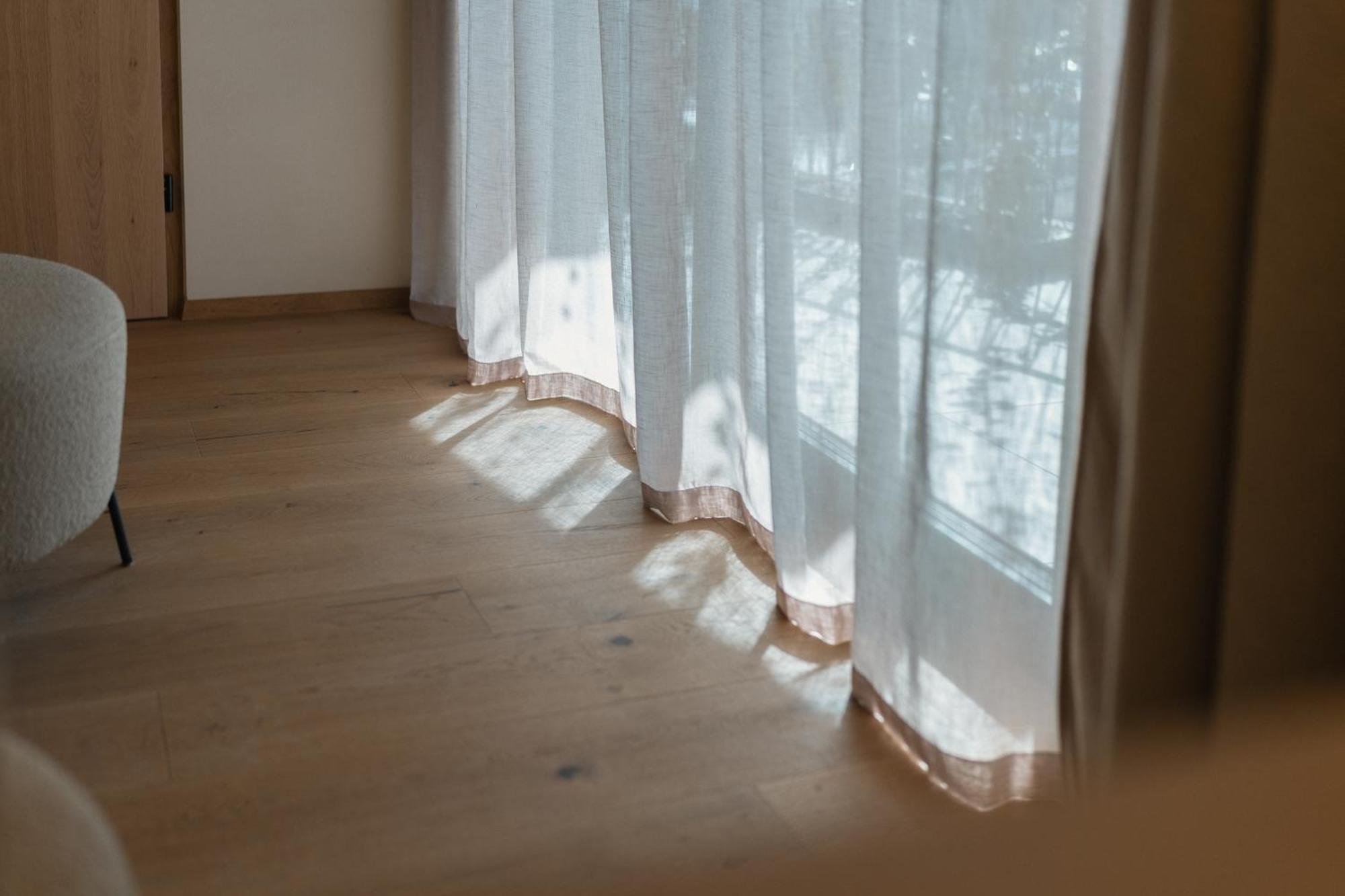 Single Room Mountain View
